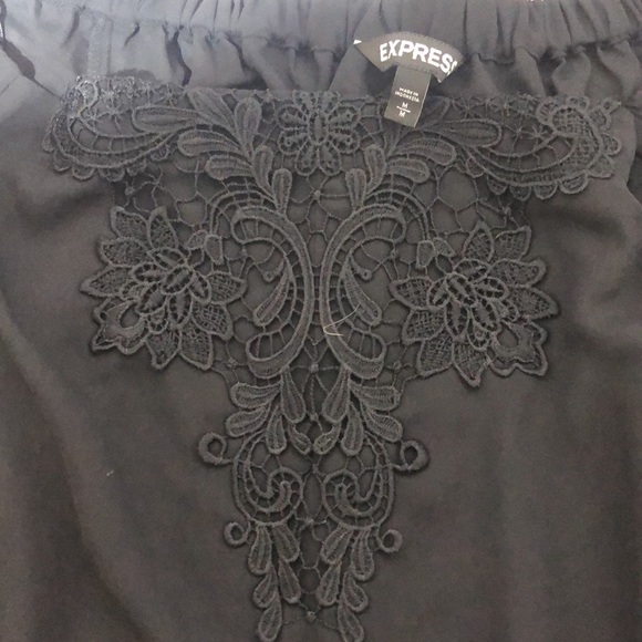 Express sheer cold shoulders - Picture 3 of 10